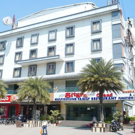 Hotel Sitara Grand L.B. Nagar Hyderabad Esterno foto