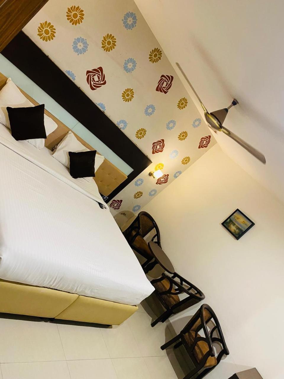 Hotel Sitara Grand L.B. Nagar Hyderabad Esterno foto